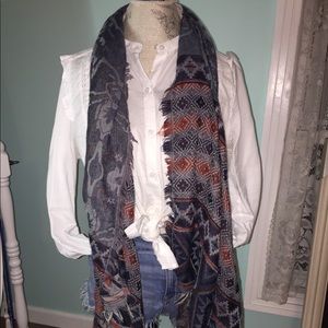 Multi Patterned Scarf